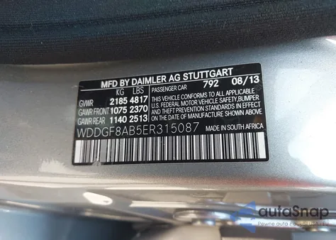 2014 Mercedes-Benz C 300 Sport 4Matic z USA, uszkodzony, nr VIN WDDGF8AB5ER315087